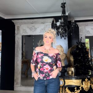 Iris Hannah Top